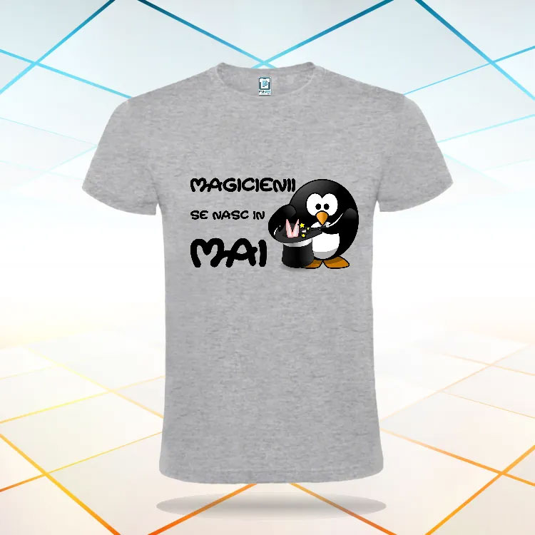 Tricou gri pentru barbatii nascuti in luna mai, care fac lucruri magice in viața lor Tricou gri magicieni