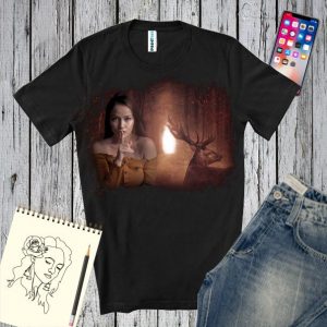 Tricou negru cu peisaj și portret de femeie cu cerb