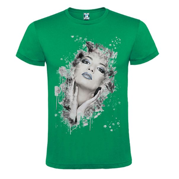 Tricouri cu portrete realiste sau fanteziste în tonuri de gri sau colorate Tricou verde cu grafică - Portret de femeie ci buze albastre
