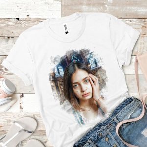 Tricou damă - Portret Femeie in castel