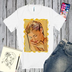 Tricou barbati FEMEIE CU PRIVIREA PLECATA