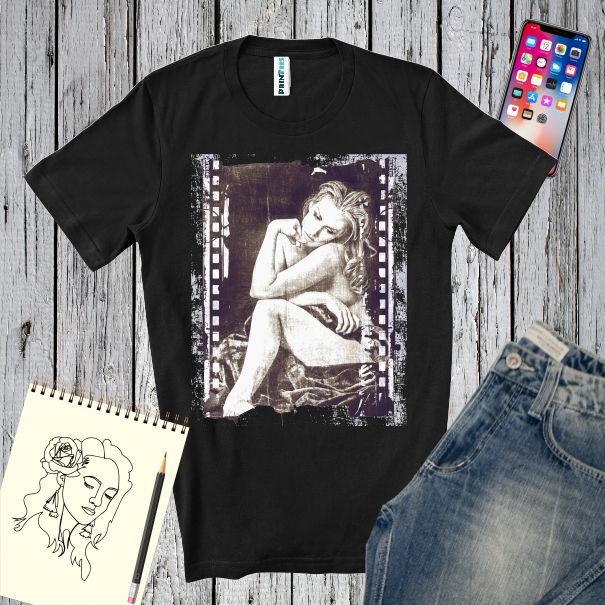 Tricou barbati FEMEIE PE FILM