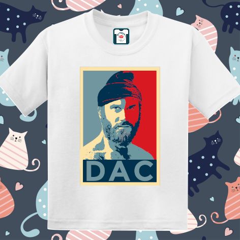 Tricou din bumbac pentru copii imprimat cu grafică inspirată din lucrarea lui Shepard Fairey, Obama „Hope” poster dar cu o imagine și un mesaj diferit „DAC” Tricou copii - Dac Hope