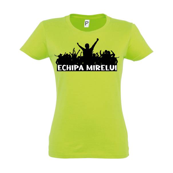 Dacă faci parte din cea mai tare echipă a momentului, echipa mirelui și nu vrei să se creeze vrei confuzie poartă un tricou de damă cu numele echipei. Tricou damă - Echipa Mirelui