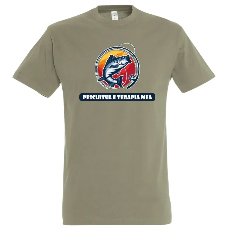 Cine mai are nevoie de terapie când pescuitul e mai eficient? Tricou bărbat - Pescuitul e terapia mea Tricou bărbat - Pescuitul e terapie