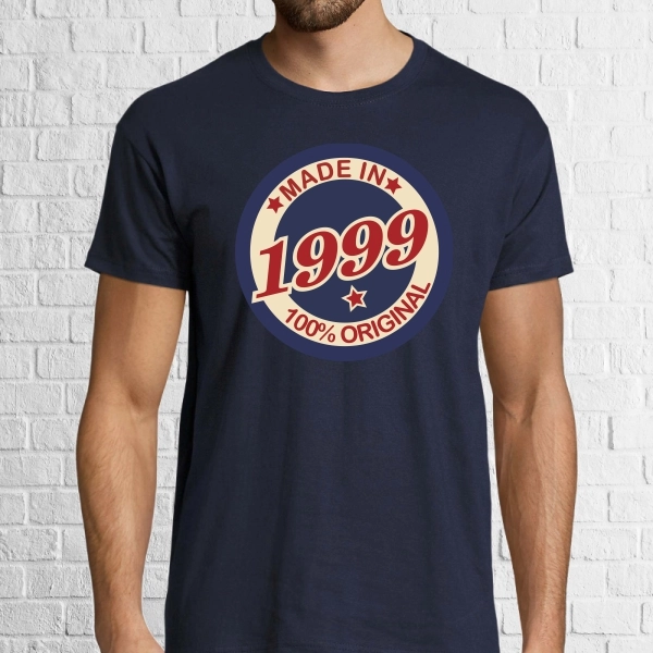 Tricou bărbat - Original 1999 - pentru bărbații născuți în acest an, dar care încă se simt în formă maximă pentru că au „toate piesele originale”. Tricou bărbat - Original 1999